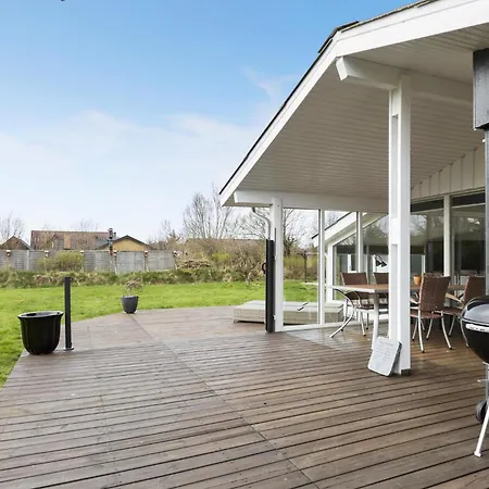 2 Bedroom Cozy Home In Bindslev 別荘