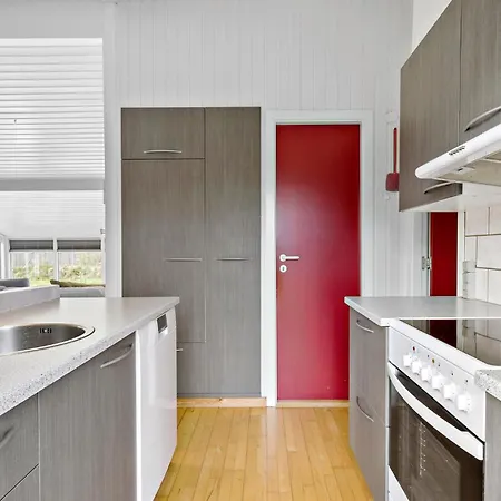 2 Bedroom Cozy Home In Bindslev