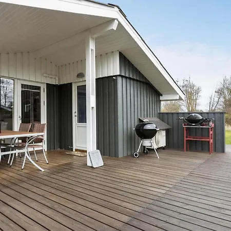 3 Bedroom Beautiful In Bindslev