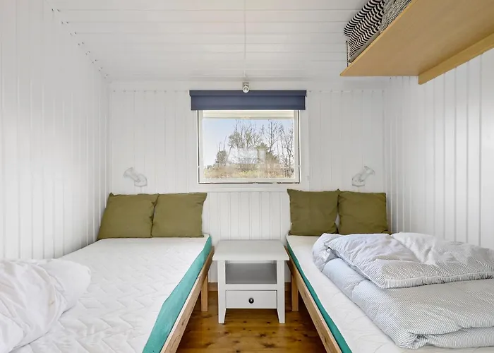 3 Bedroom Beautiful In Holiday home Bindslev